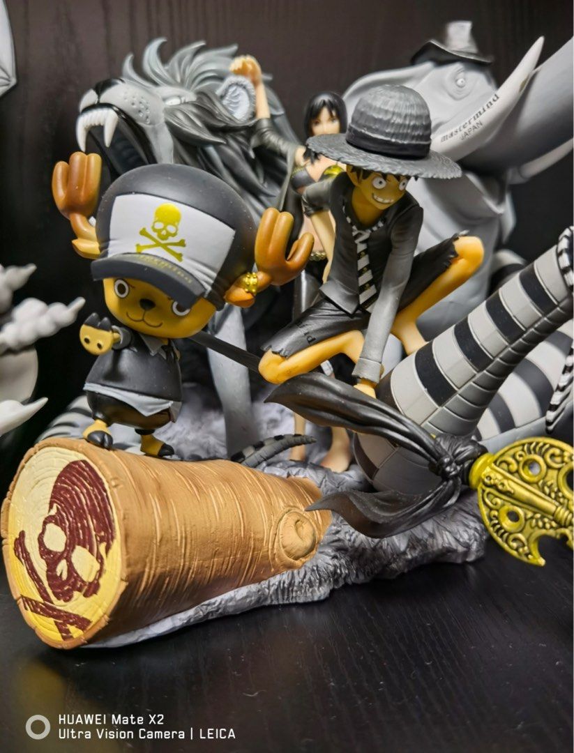 Mastermind Japan x Theater8 x One Piece 02 Desktop Real Mccoy Figure